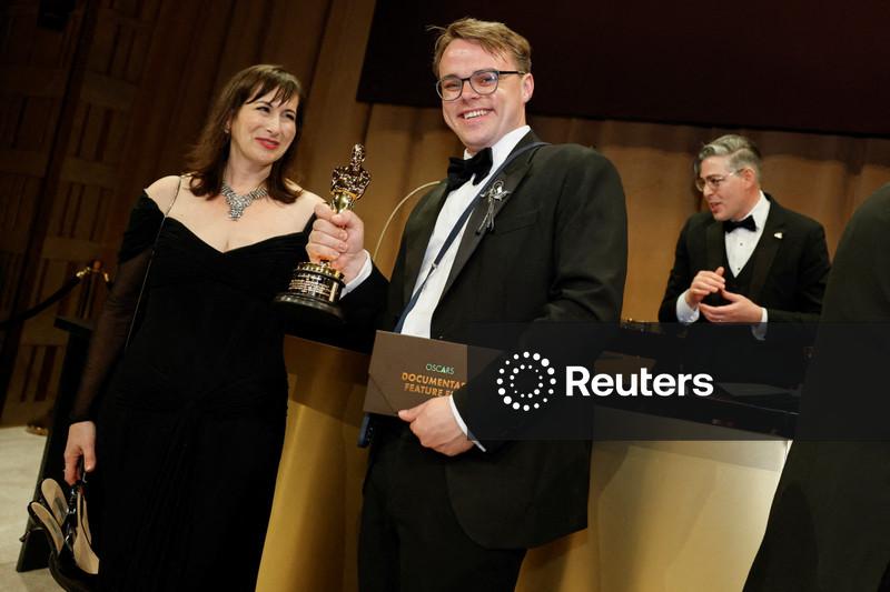 Professora de cineasta russo vencedor do Oscar o chama de traidor