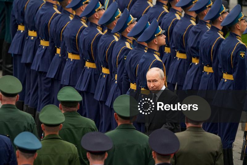 Putin diz que Rússia responderá da mesma forma caso países da UE apreendam embarcações russas