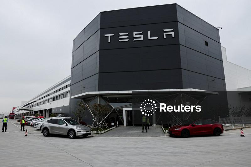 Vendas de veículos elétricos da Tesla fabricados na China aumentam 37,8% em julho