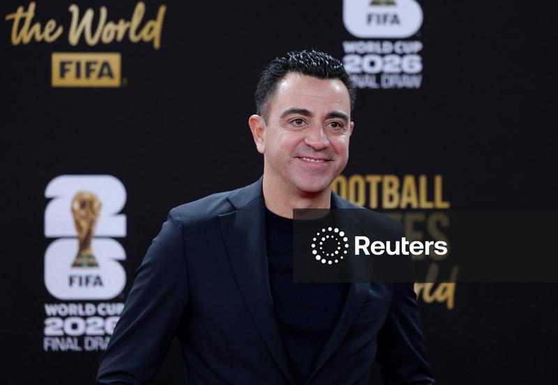 Holanda nomeia Xavi como novo técnico