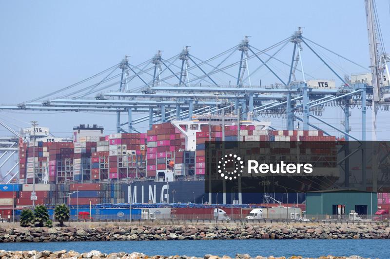 China afirma que relatório dos EUA sobre transbordo ignora os fatos
