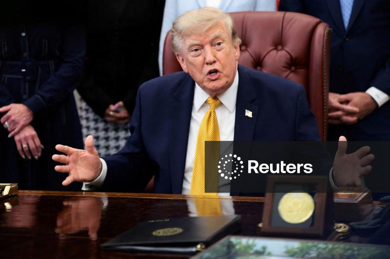 Trump diz que Irã terá que pagar indenização por pessoas que matou e feriu