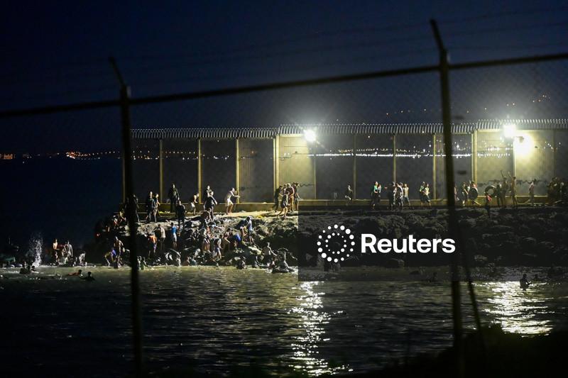 UE deve utilizar toda sua influência para garantir cooperação de Marrocos, diz chefe da política de imigração do bloco