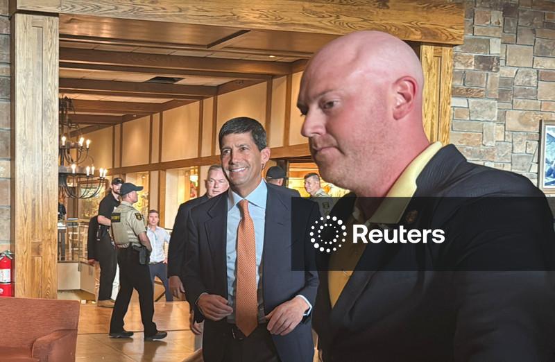 S&P e Nasdaq fecham em baixa após chair do Fed reafirmar combate à inflação
