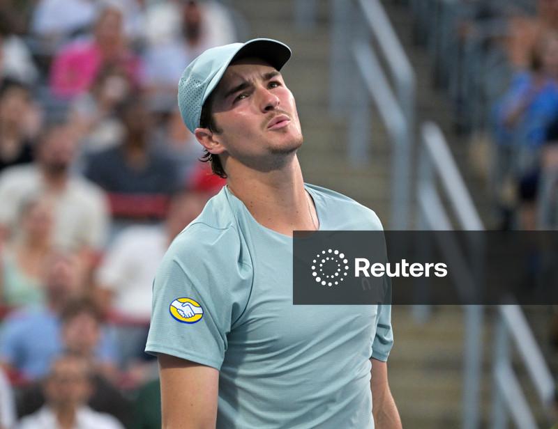 João Fonseca desiste do US Open devido a uma lesão abdominal