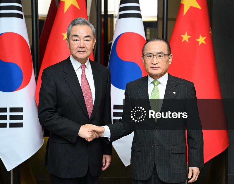 China pede que Coreia do Sul não tome partido e culpa EUA por tensões na Coreia