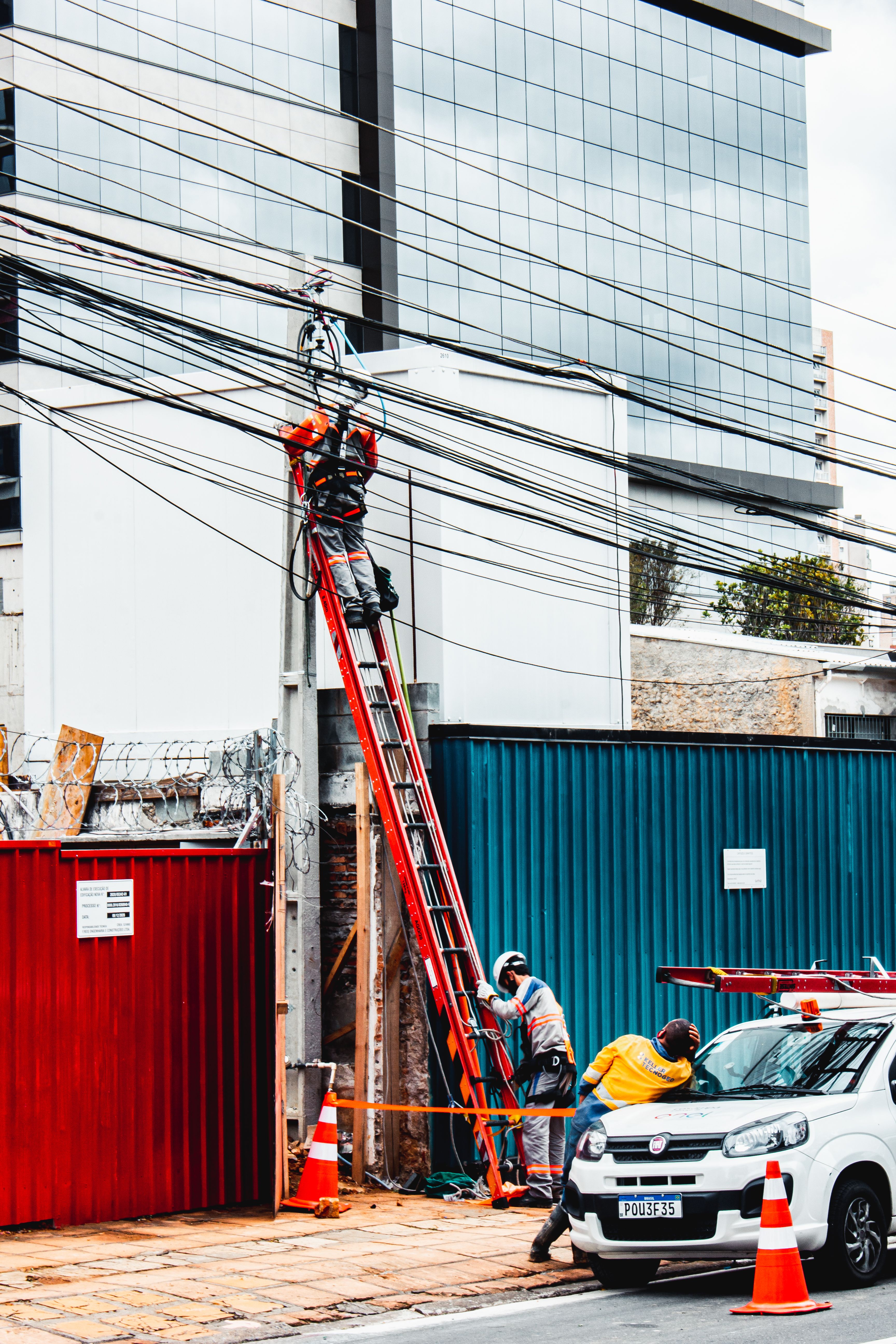 Prefeitura de Florianópolis interdita parcialmente vias em quatro pontos da cidade nesta segunda-feira