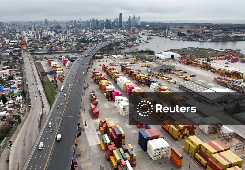 Portos de grãos da Argentina operam normalmente após fim de greve
