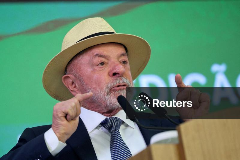 Lula diz que revogação de visto da embaixadora do Brasil nos EUA foi "irresponsável"