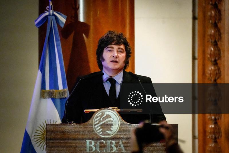 Argentina intensifica medidas legais contra empresas de exploração de petróleo nas Malvinas