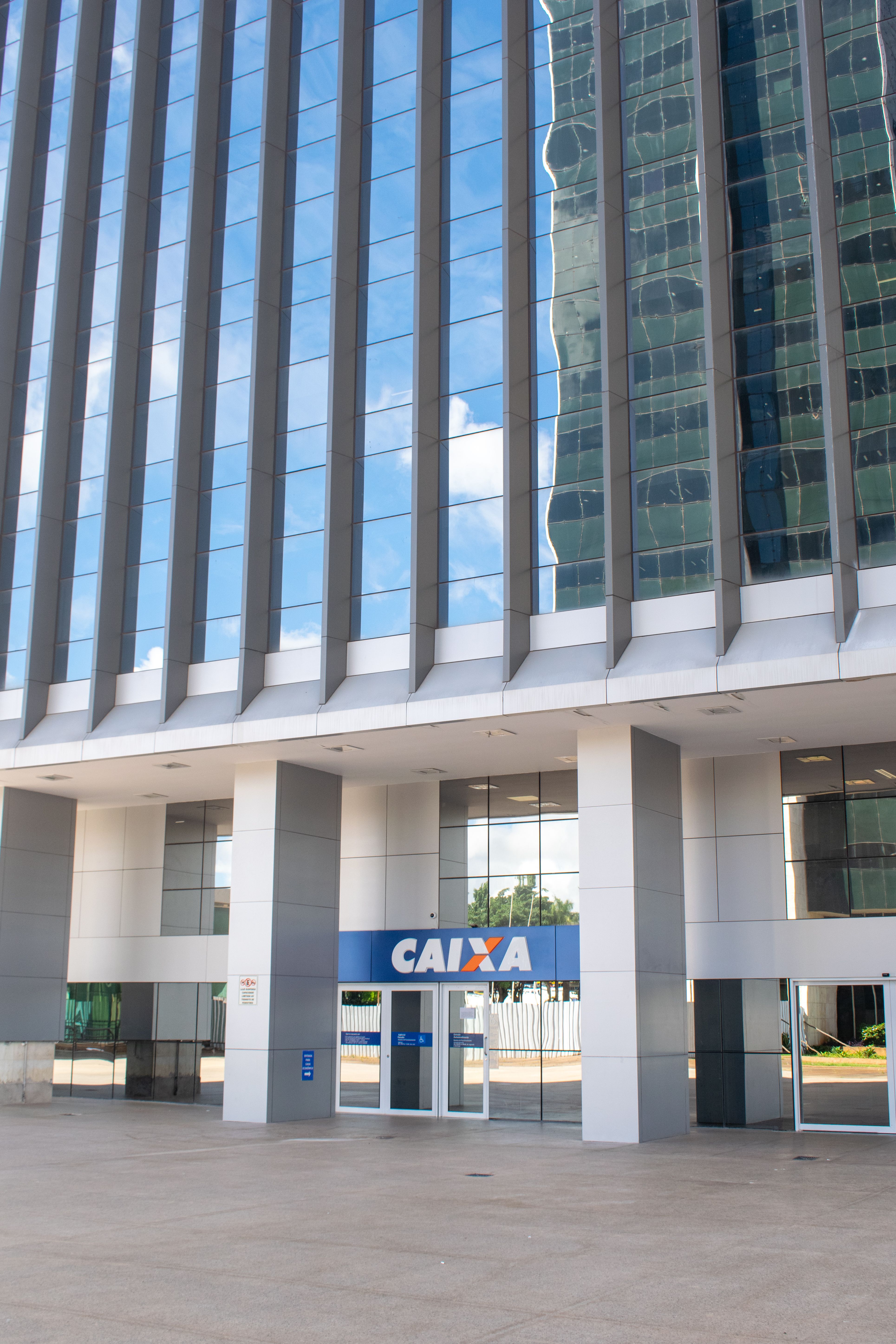 Bolsa Família paga hoje quem tem NIS final 9; veja como consultar o benefício e o que muda em outubro