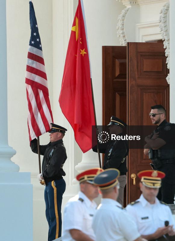 Xi chega à cúpula com Trump com motor comercial da China a todo vapor