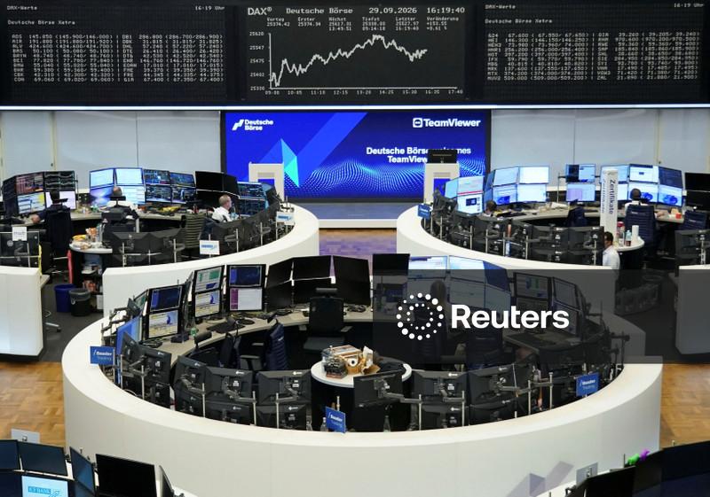 Ações europeias registram primeira perda mensal em seis meses com alta do petróleo e rendimentos dos títulos
