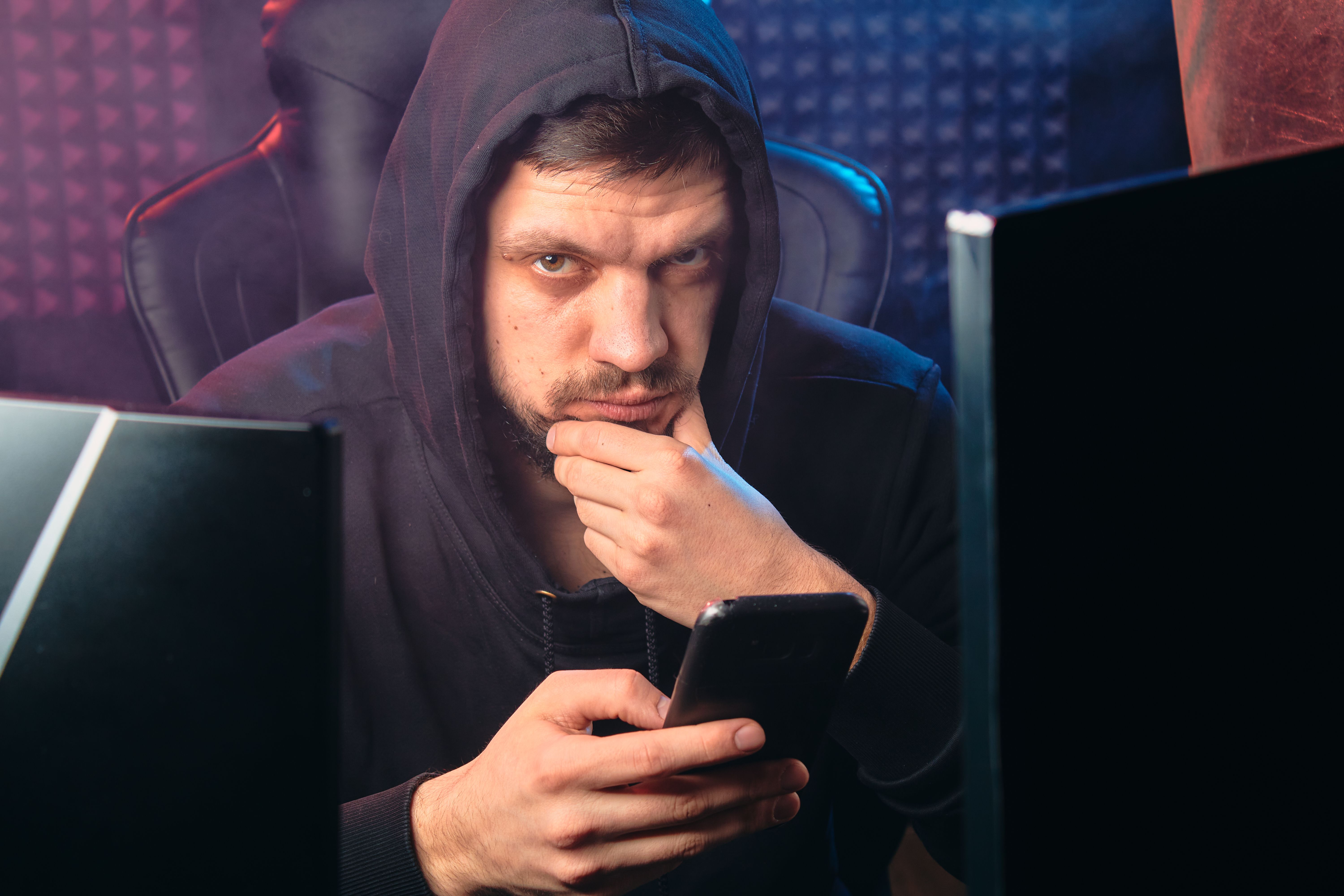 WhatsApp aparece em quase 2 de cada 3 golpes no Brasil, aponta levantamento sobre fraudes