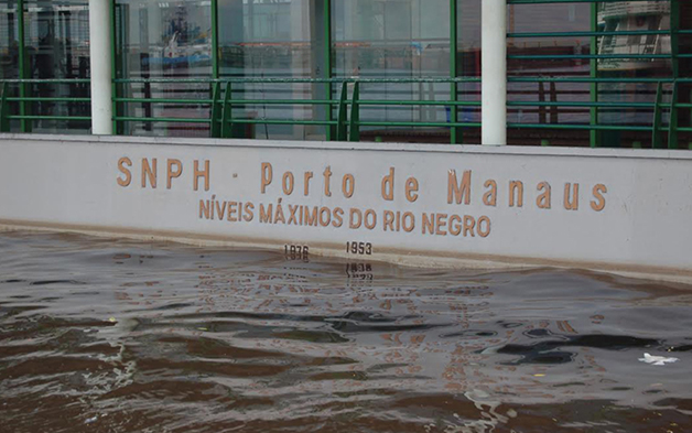 Rio Negro cai 1,09 metro em uma semana e chega a 22,95 metros em Manaus