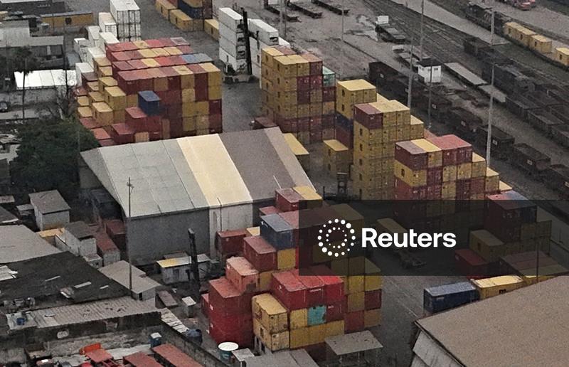 Balança comercial brasileira tem superávit de US$7,394 bi em agosto, diz MDIC