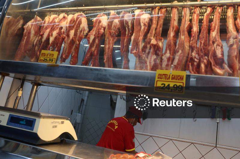 UE diz que suspenderá importações de carne do Brasil a partir de 3 de setembro