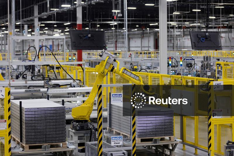 Aumento nas encomendas à indústria dos EUA supera expectativas em julho