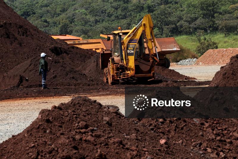 Minério de ferro sobe com aumento da atividade de altos-fornos na China