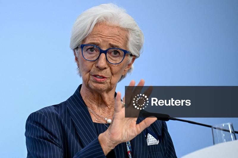Lagarde refuta expectativas do mercado de alta nos juros após aumento nos custos da energia
