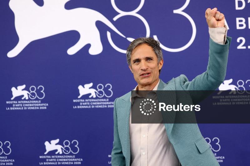 García Bernal aborda masculinidade e classes sociais em novo filme em Veneza