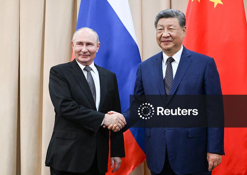 Putin, Xi e Trump podem realizar uma reunião trilateral, diz Kremlin