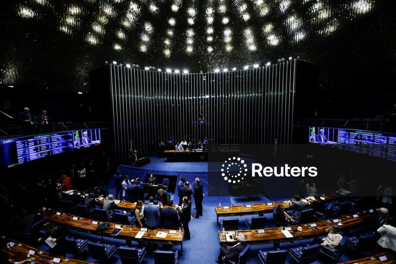 Senado aprova MP que zera taxa das blusinhas, que segue à sanção presidencial