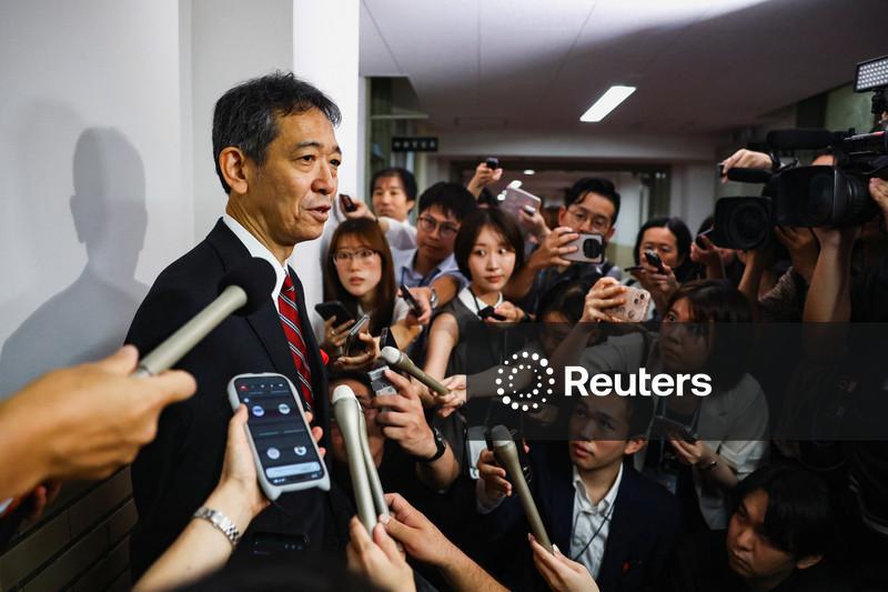 Chefe de câmbio do Japão afirma estar em alerta sobre movimentação do iene