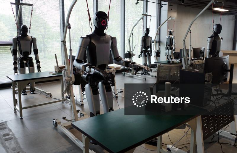 Vendas de robôs humanoides atingiram 7.000 unidades em todo o mundo no ano passado