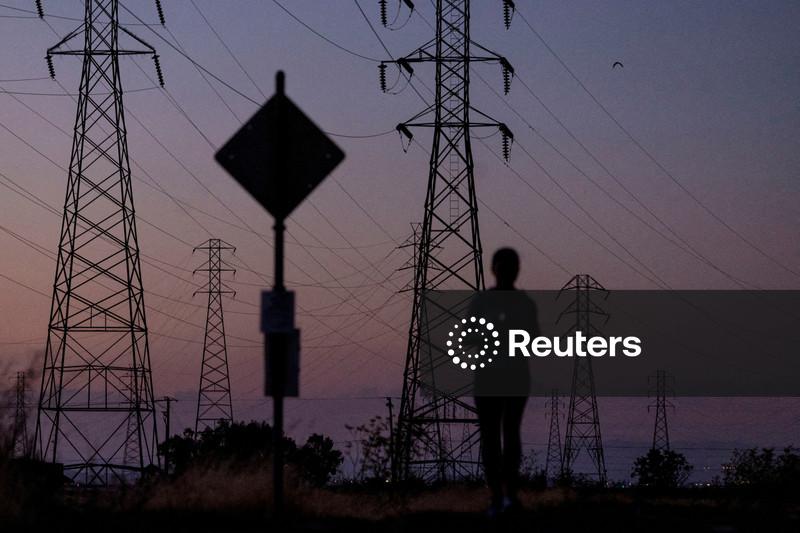 Aneel inclui baterias no leilão de transmissão de 2027 e avança com nova forma de contratação