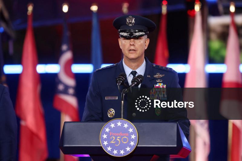 Comandante de alto escalão da Otan diz que objetivo da Rússia é quebrar determinação dos aliados da Ucrânia