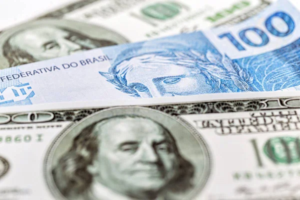 Mercado reage a empate entre Lula e Flávio: dólar cai e Bolsa dispara