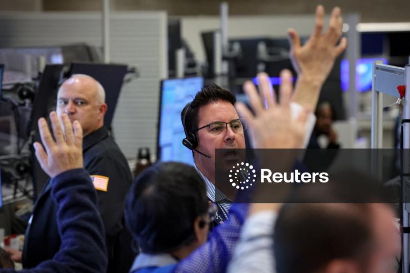 Wall Street recua após dados de inflação ao produtor acima do esperado