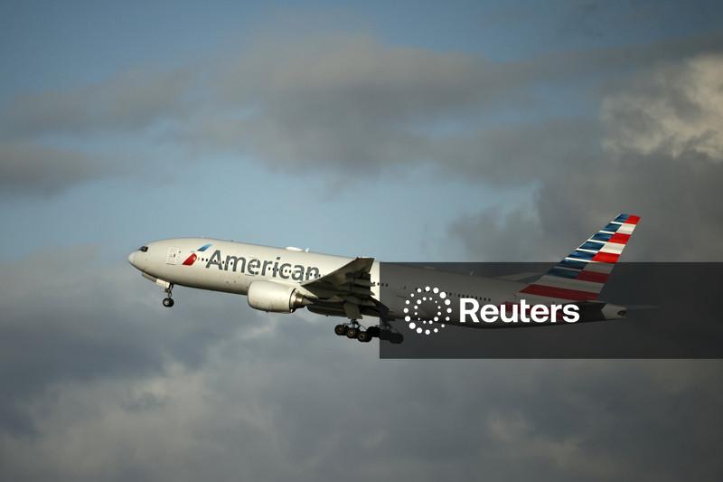 American Airlines aumenta assentos premium em jatos 777 mirando em clientes com maior poder aquisitivo