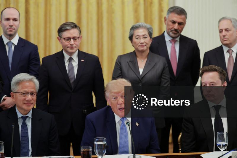 Trump diz que teve reunião muito boa com líderes da IA