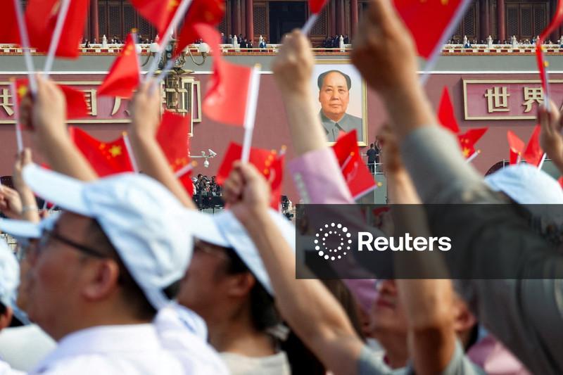 Mao e Revolução Cultural continuam a projetar longa sombra sobre a China 50 anos depois