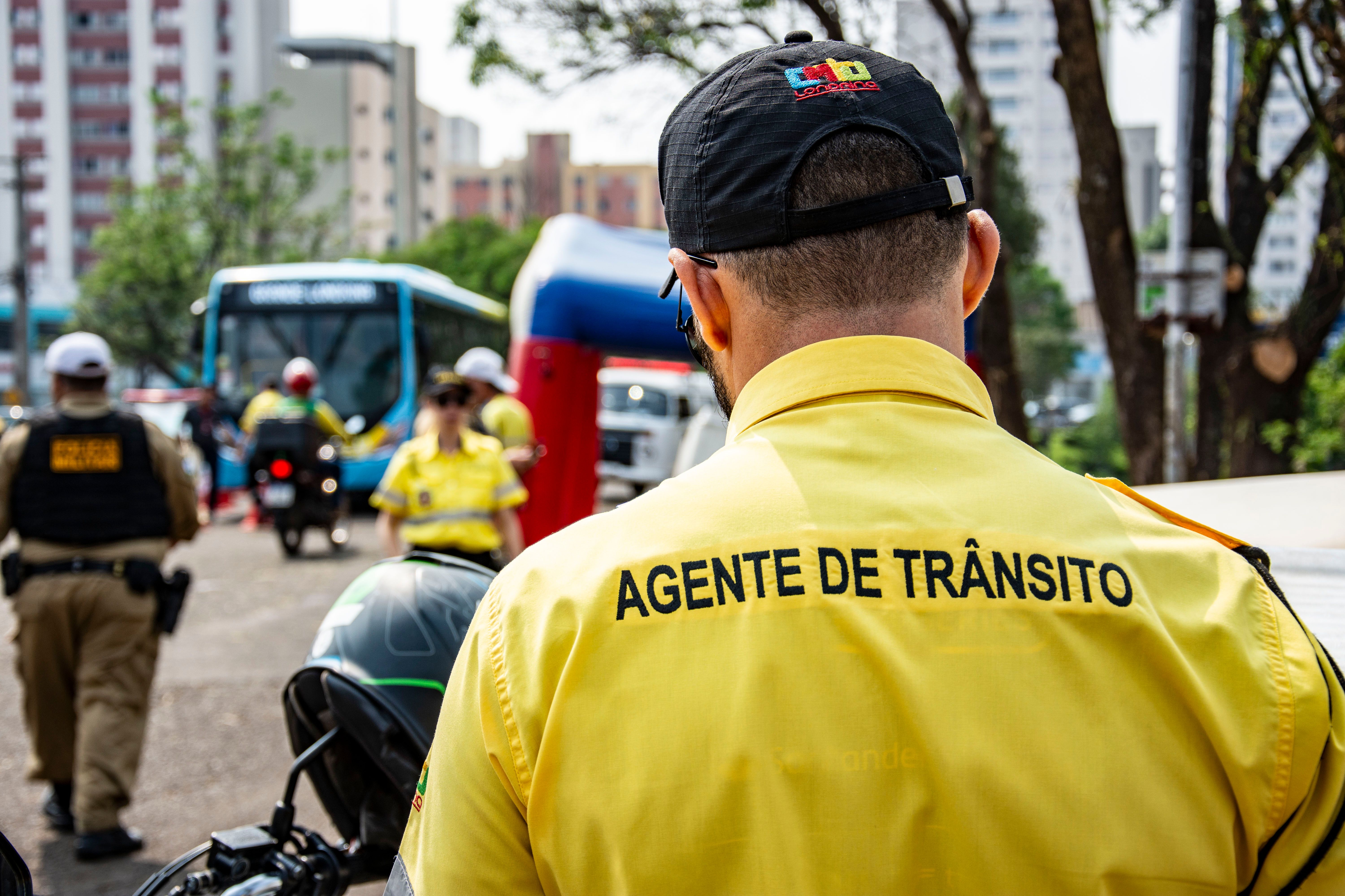 Vistorias contra dengue, zika e chikungunya percorrem 16 bairros do Rio até sexta-feira