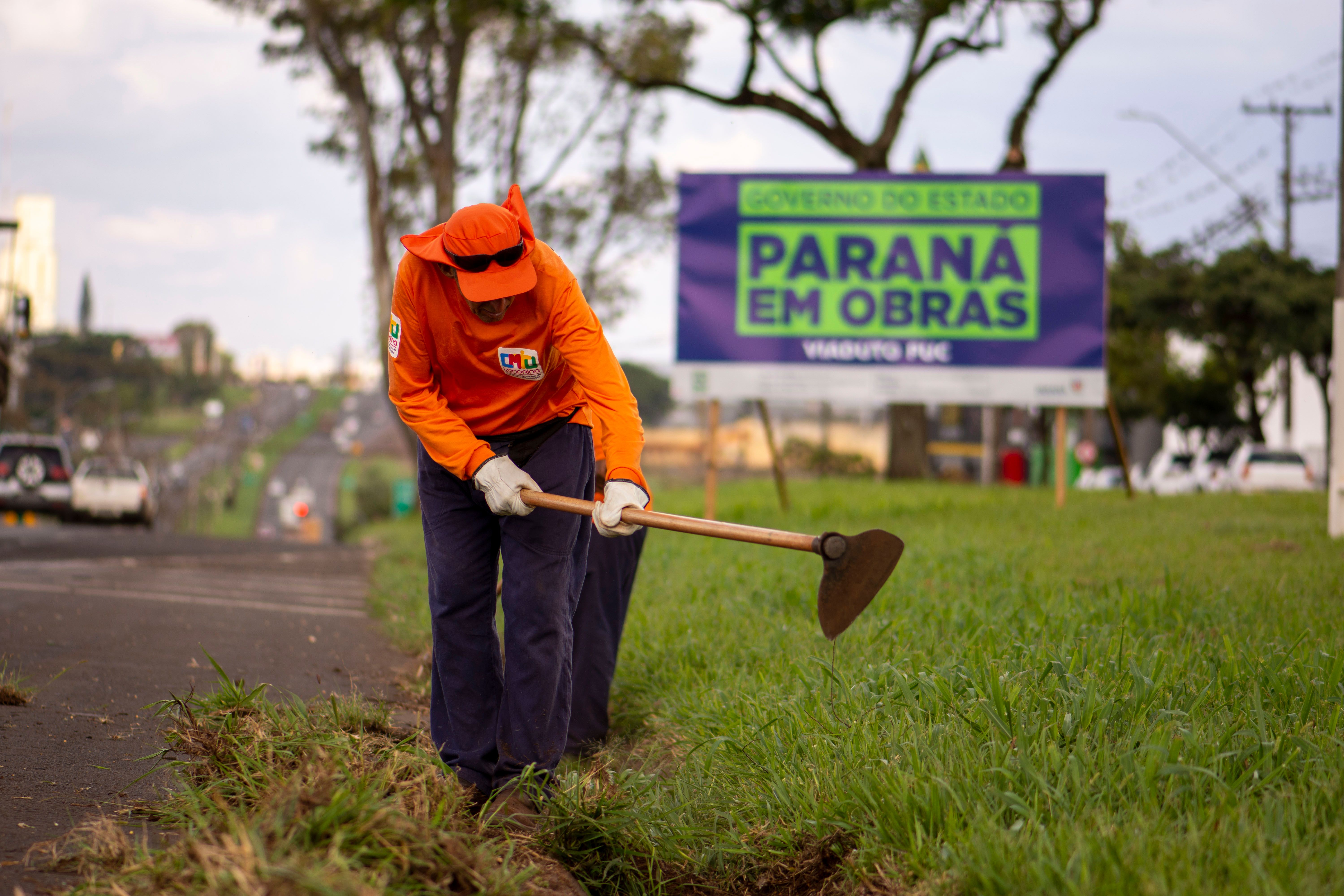 Obras da Casan mantêm desvio na SC-401 no João Paulo até o fim da semana