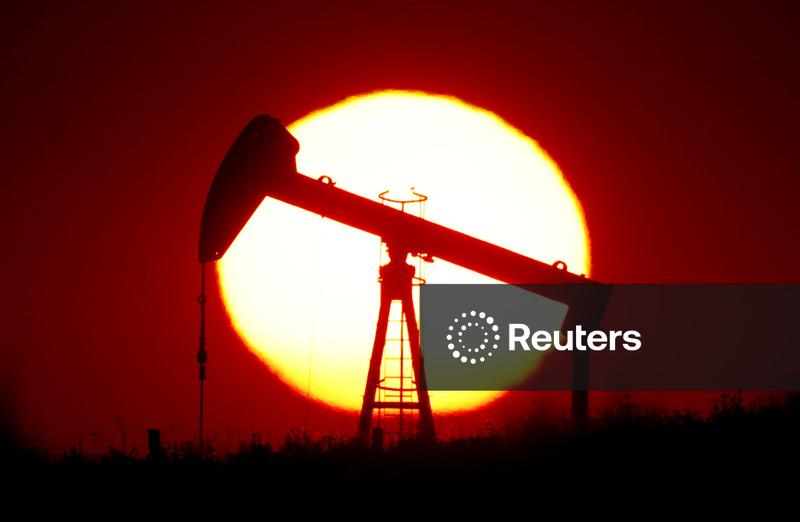 Preços do petróleo atingem nova máxima em 6 semanas depois de houthis atacarem sauditas