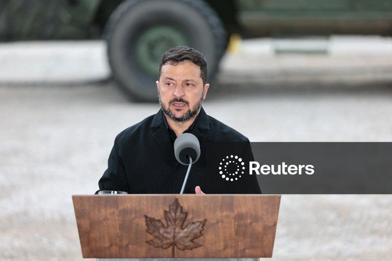 Ucrânia quer detalhes para suspender ataques, diz Zelenskiy