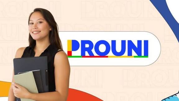 Prouni: quem entrou na lista de espera tem até segunda-feira para comprovar dados na faculdade