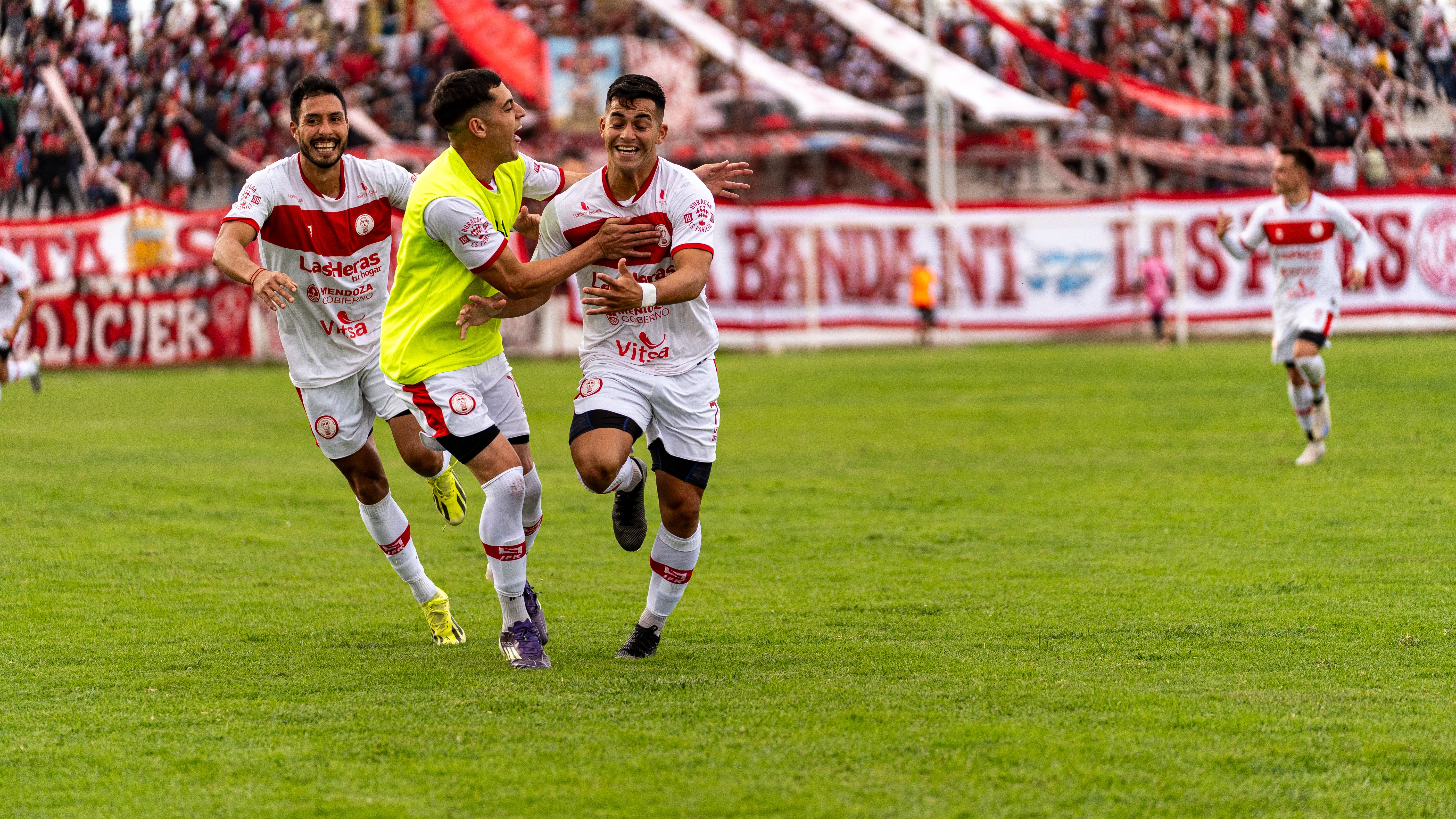 América-RJ, de Romário, avança à final da Copa Rio após 16 anos fora do cenário nacional