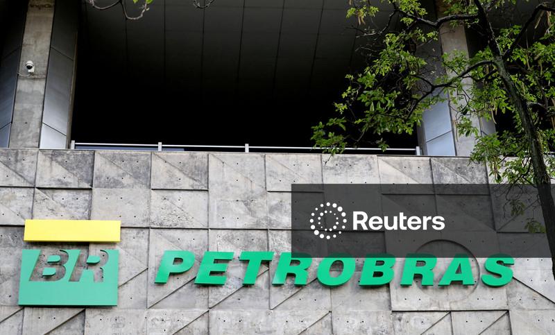 Petrobras acompanha negociações entre empresas contratadas e trabalhadores em greve em Campos