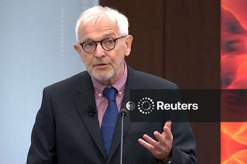 Francis Halzen, caçador de “partículas-fantasma”, ganha o Prêmio Nobel de Física de 2026