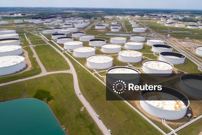 Petróleo cai quase US$2 após avanço de negociações no Oriente Médio