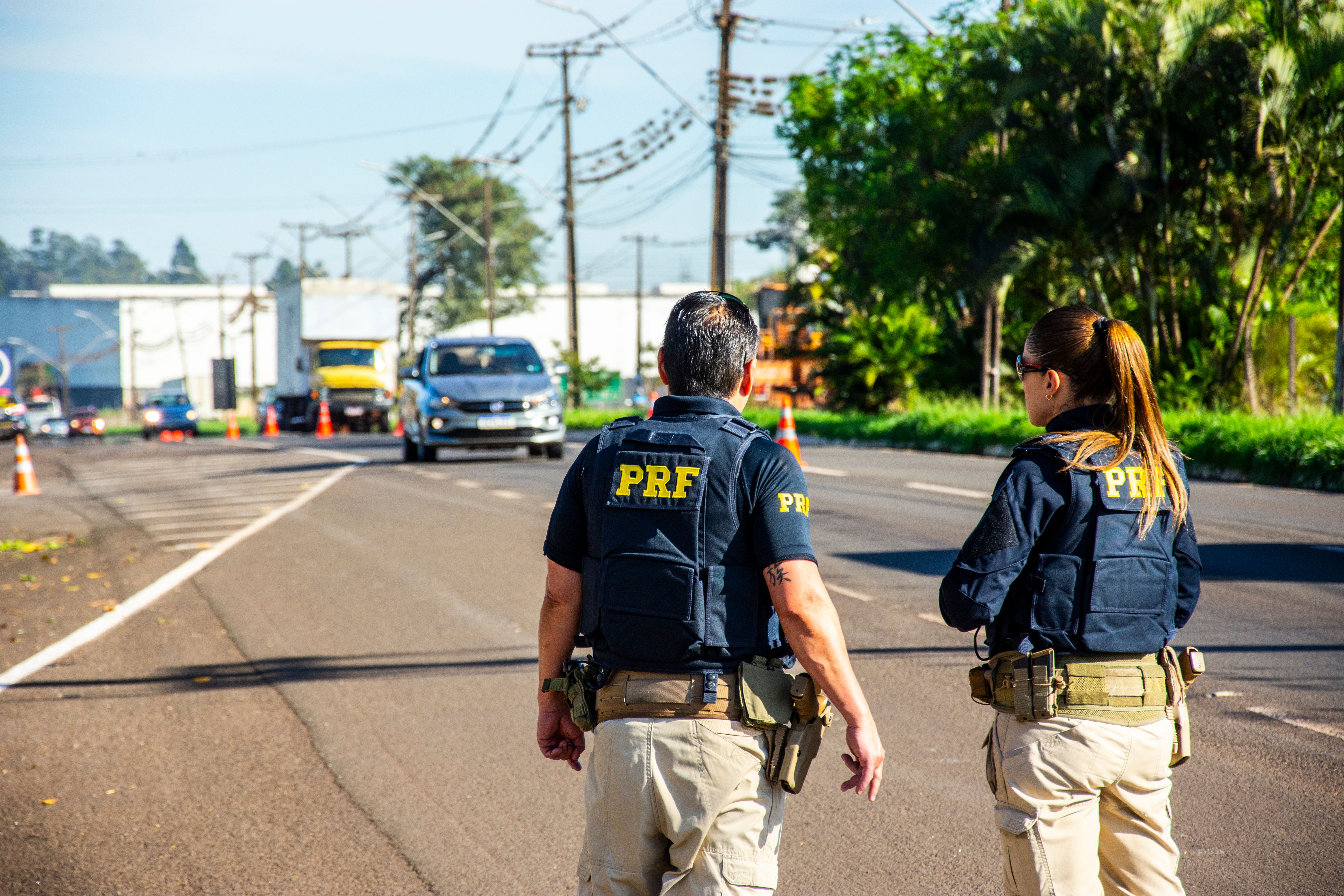 Inteligência da Polícia Civil de SP alerta para plano do PCC contra agentes de segurança