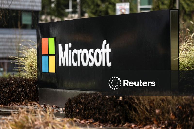 EUA suspendem Microsoft e grandes empresas de TI de programa de vistos de residência permanente