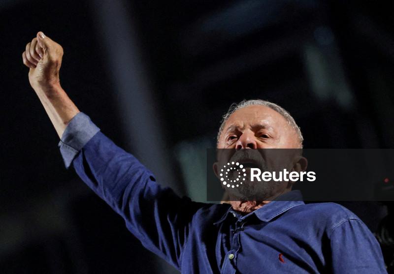 Presidente chinês Xi Jinping parabeniza Lula por reeleição