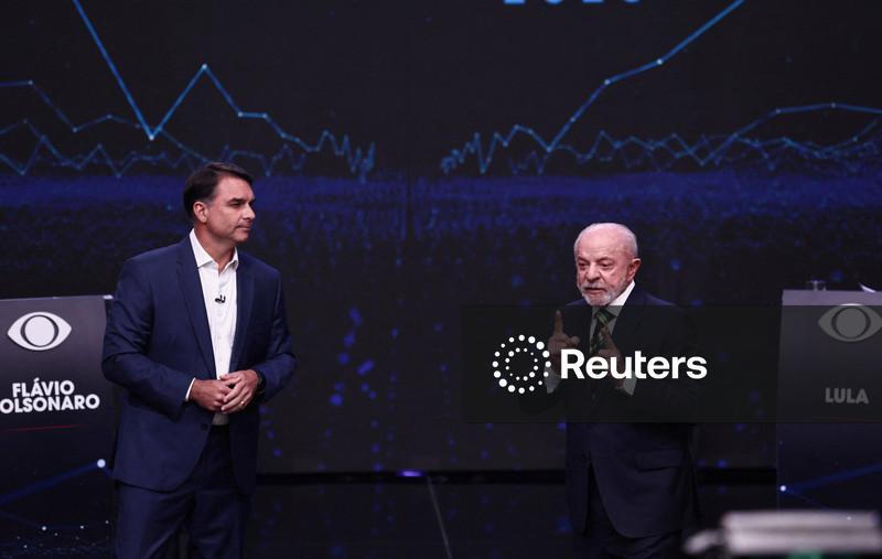 Em primeiro debate, Flávio e Lula trocam ataques sobre Lulinha e Vorcaro