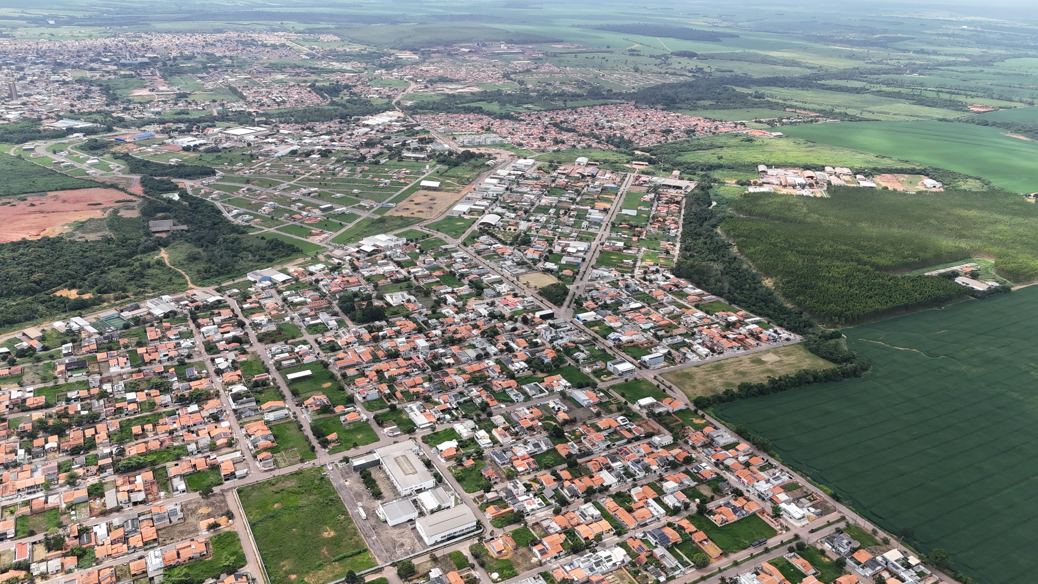 Rede municipal de Manaus fica sem aulas presenciais nesta quinta por mais um dia de fumaça